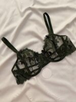 ست لباسزیرزنانه تورگلدوزی سبز برندانوشه کد889 - Image 2